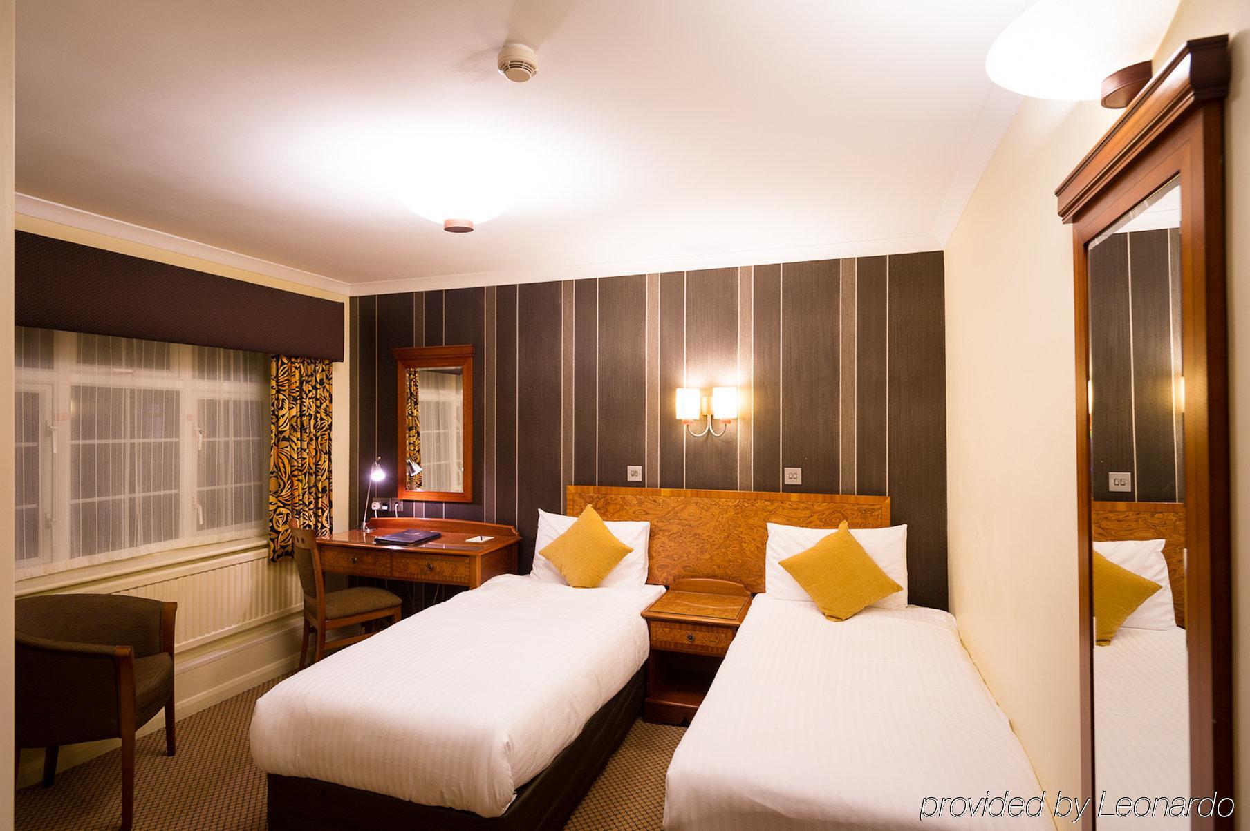 The Royal Chace Hotel Enfield Rum bild