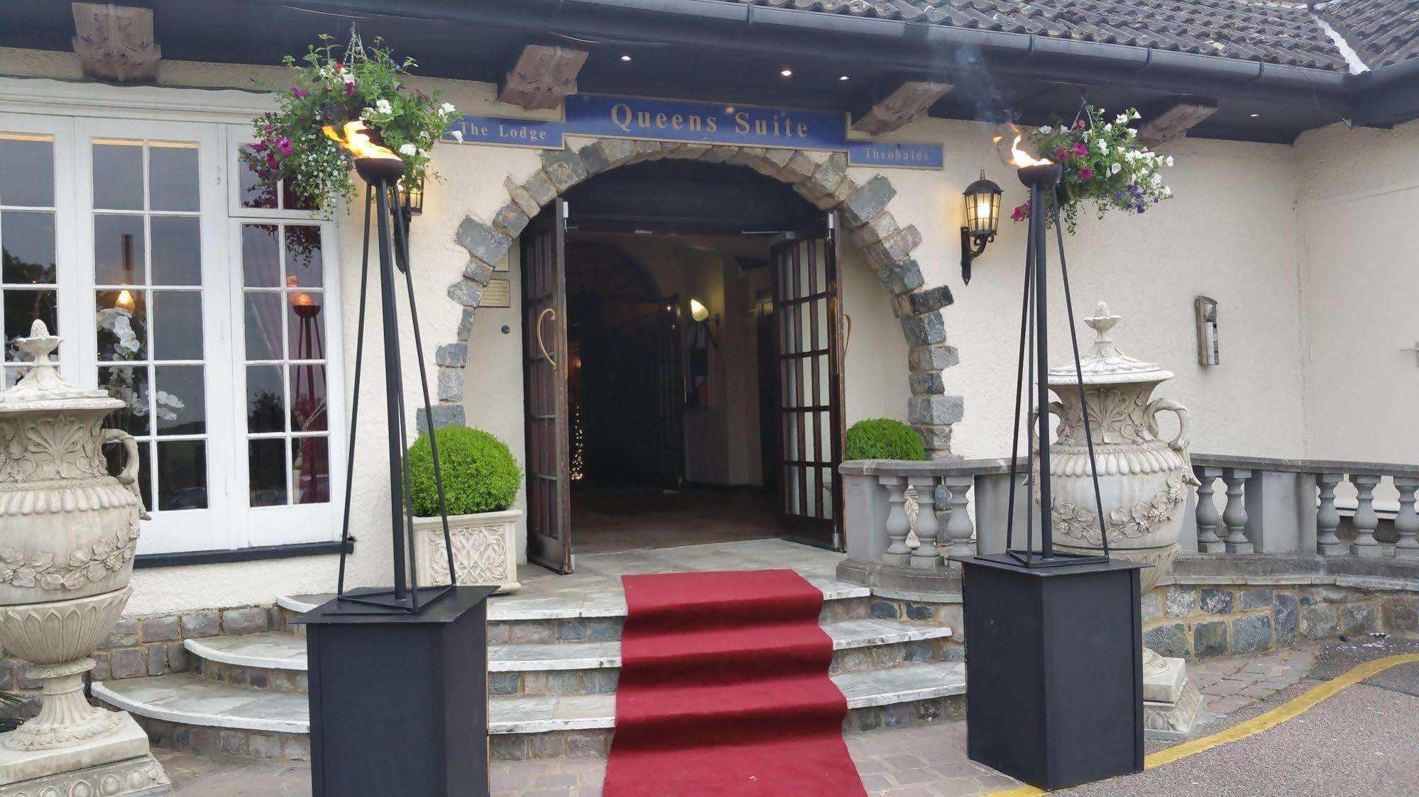 The Royal Chace Hotel Enfield Exteriör bild