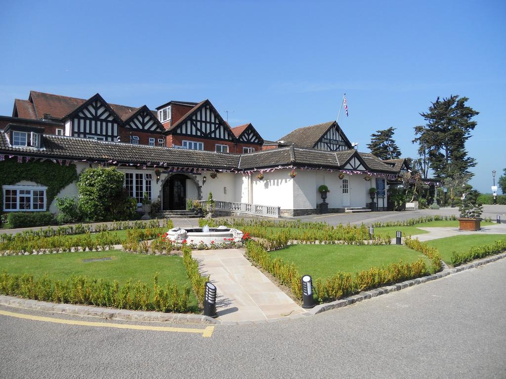 The Royal Chace Hotel Enfield Exteriör bild